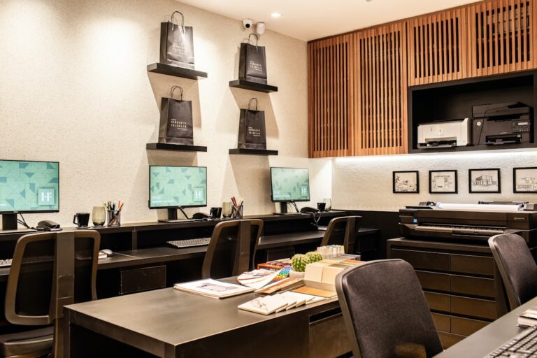 Exploring the Latest Trends in Office Product Design and Functionality